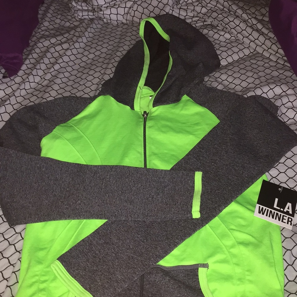 Brand New L.A Winner active jacket